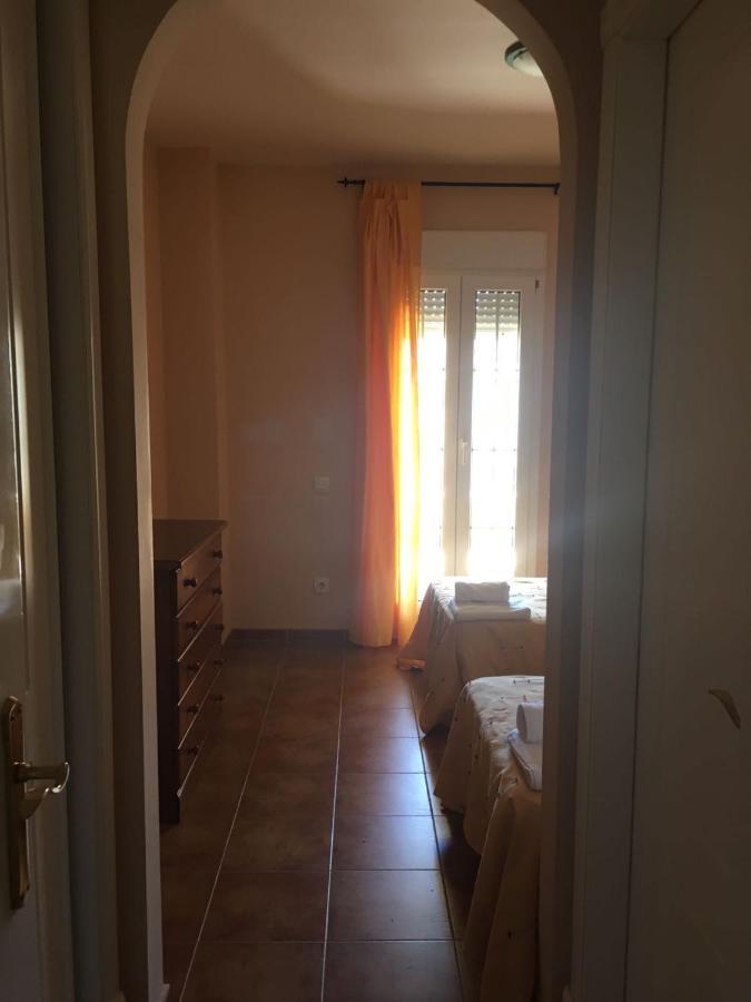 Precioso Apartamento En Primera Linea De Playa Исла-Канела Экстерьер фото